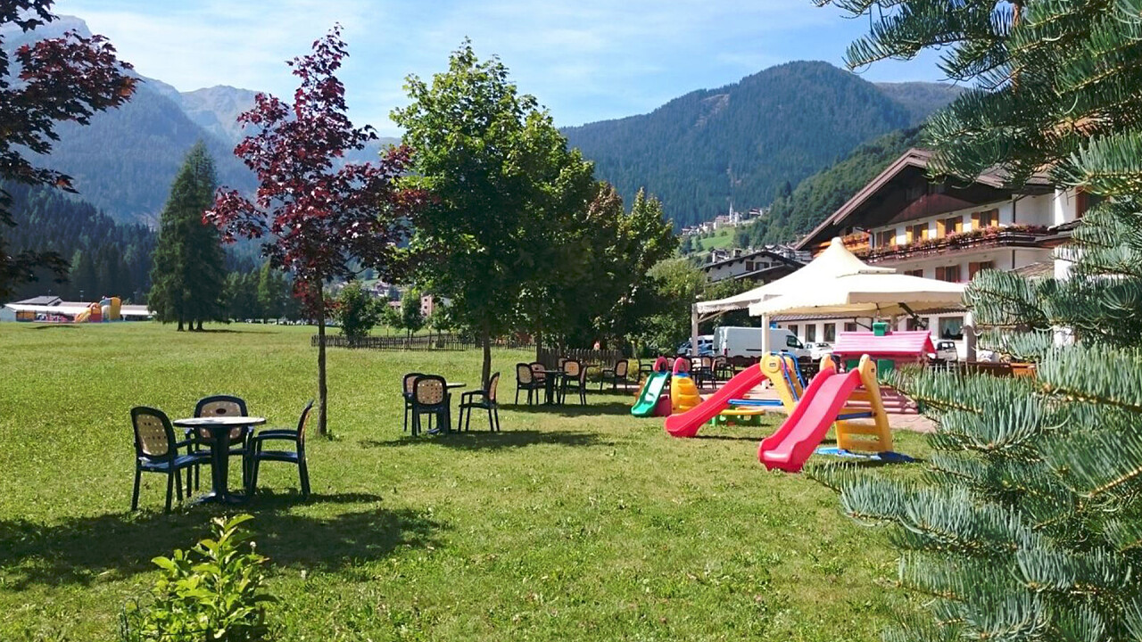 Sport Hotel Cristal Hotel Stelle A Falcade Falcade Valle Del