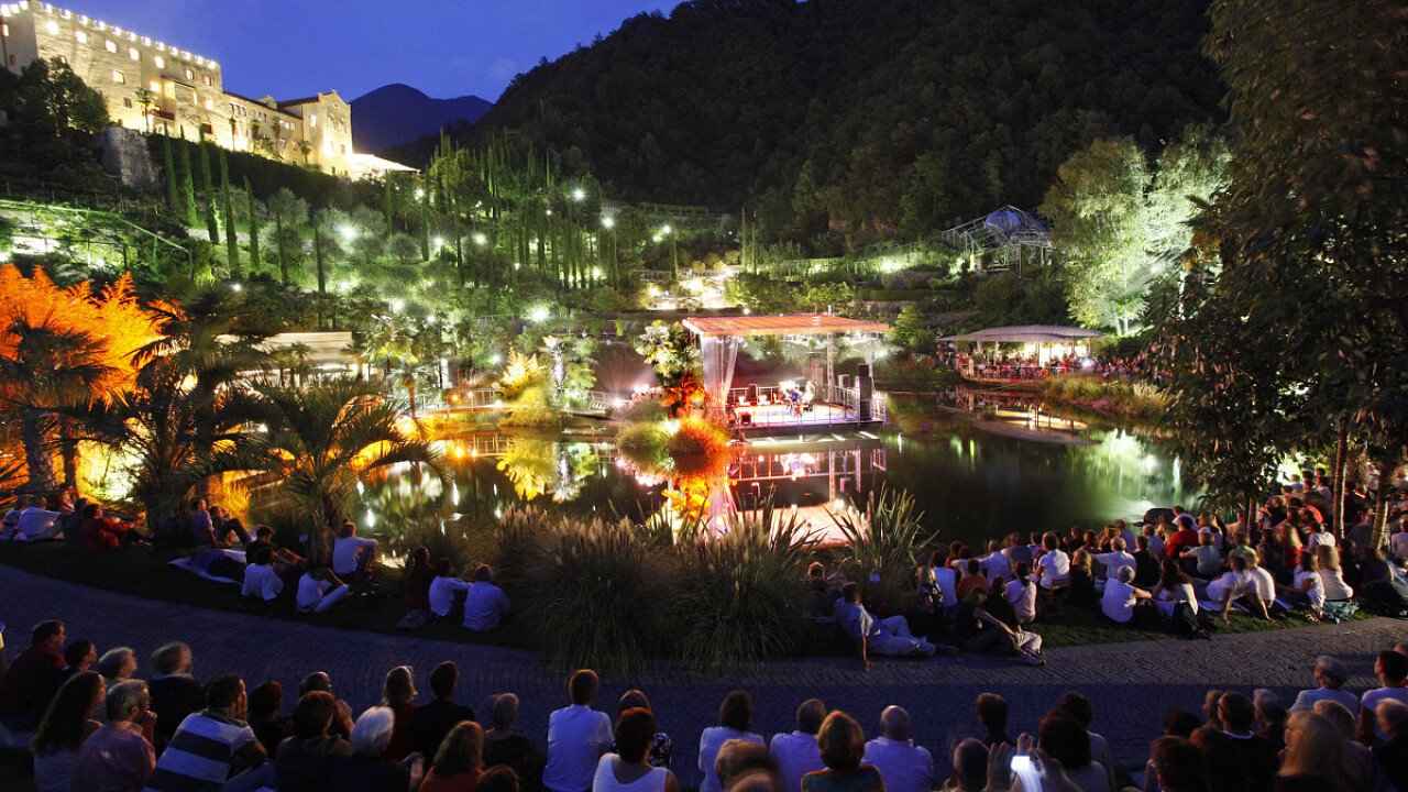 Gartennächte World Music Festival Konzertreihe auf Schloss