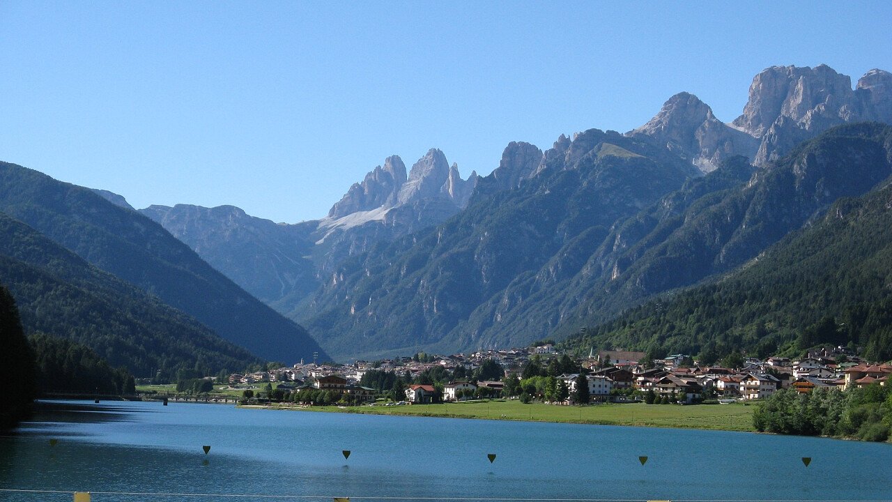 Auronzo Cadore  Urlaub und Hotelsangebote auf der Agudo Berge