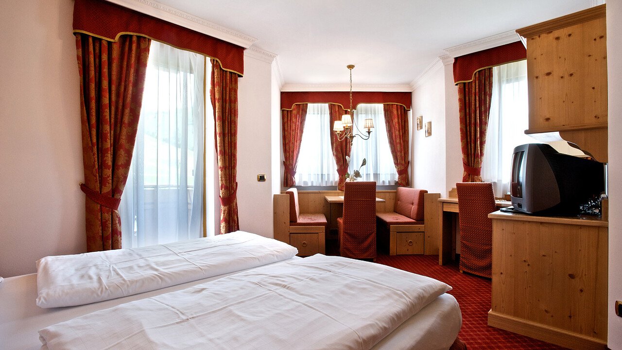 hotel garni serena