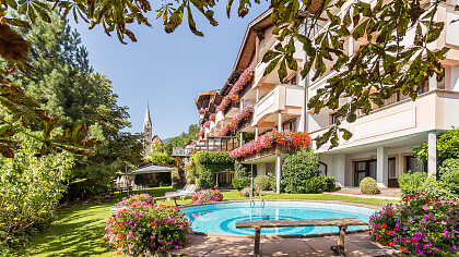 Granpanorama Hotel StephansHof - cover