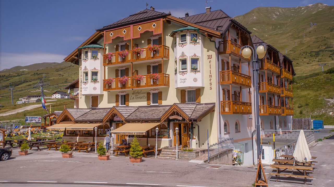 hotel la torretta trentino alto adige