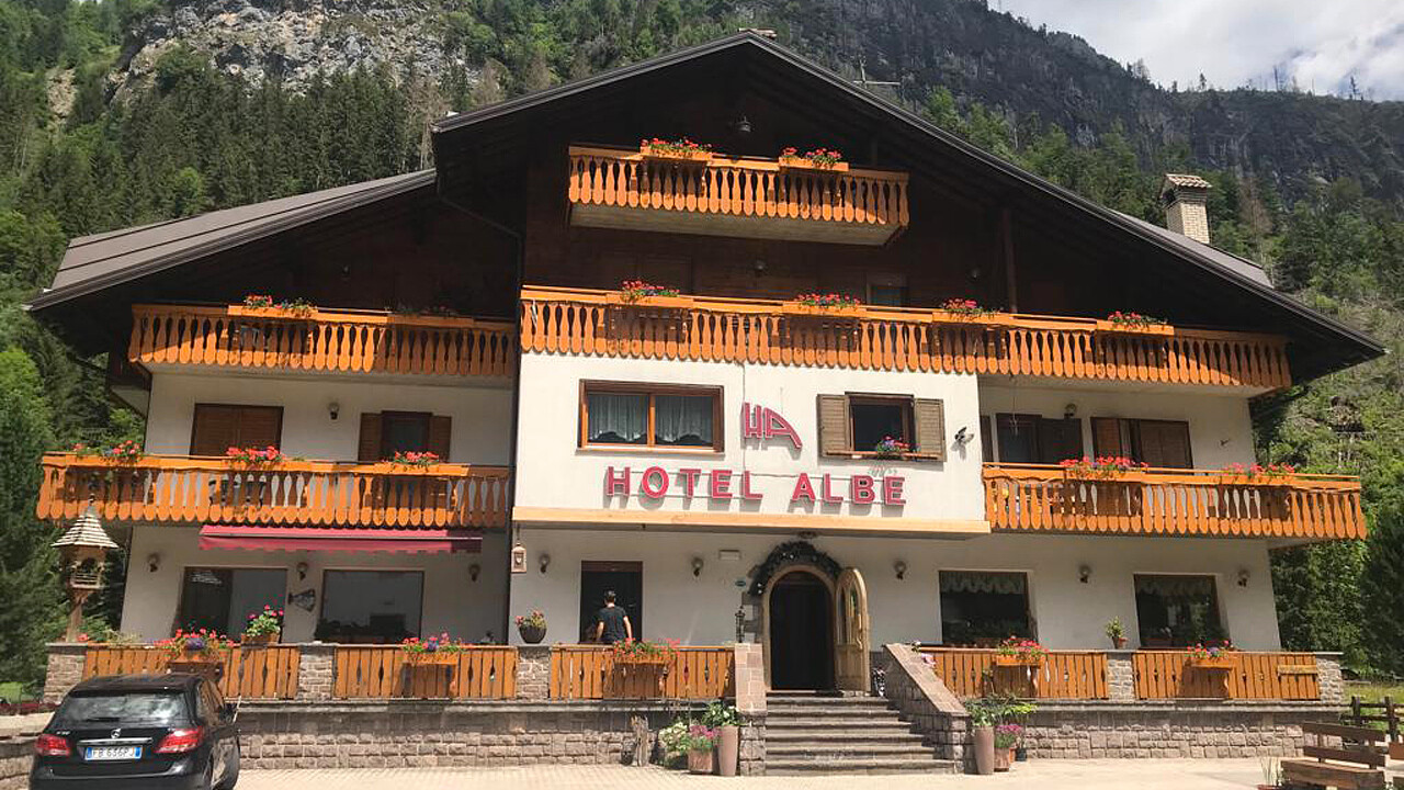 Hotel Albe - Hotel 3 Stelle A Rocca Pietore - Marmolada - Rocca Pietore ...